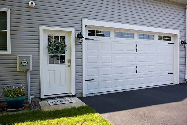 24/7 Emergency Garage Door Panel Replacement experts in Washington, GA